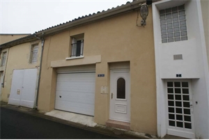 appartement à la location -   86400  CIVRAY, surface 50 m2 location appartement - APR715303